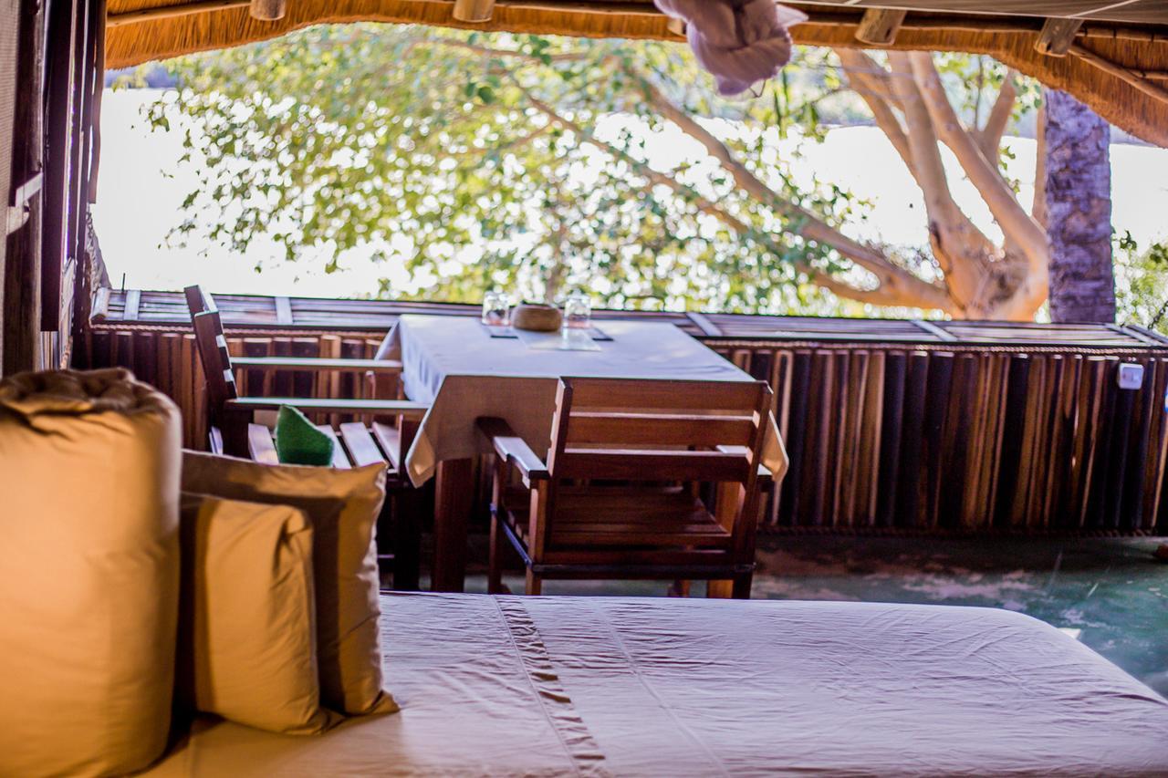 Epupa Falls Lodge Bagian luar foto